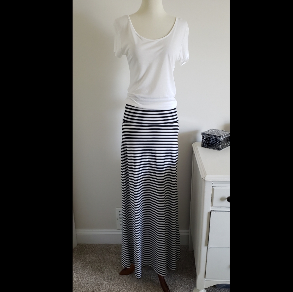 B&W Striped Maxi Skirt